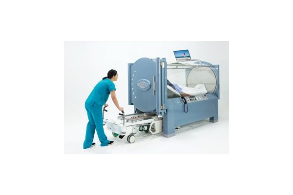 Sechrist H-Series Monoplace Hyperbaric Chamber Gurney Storage with Low ...