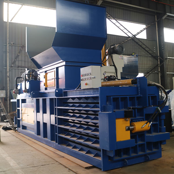 Skbaler HCE1111T150 (3-4t/h) Horizontal Closed End Baler