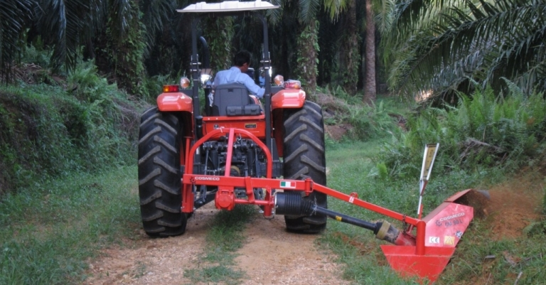 Cosmeco MINI 35LB Single-Wheel Ditchers with Side Arm