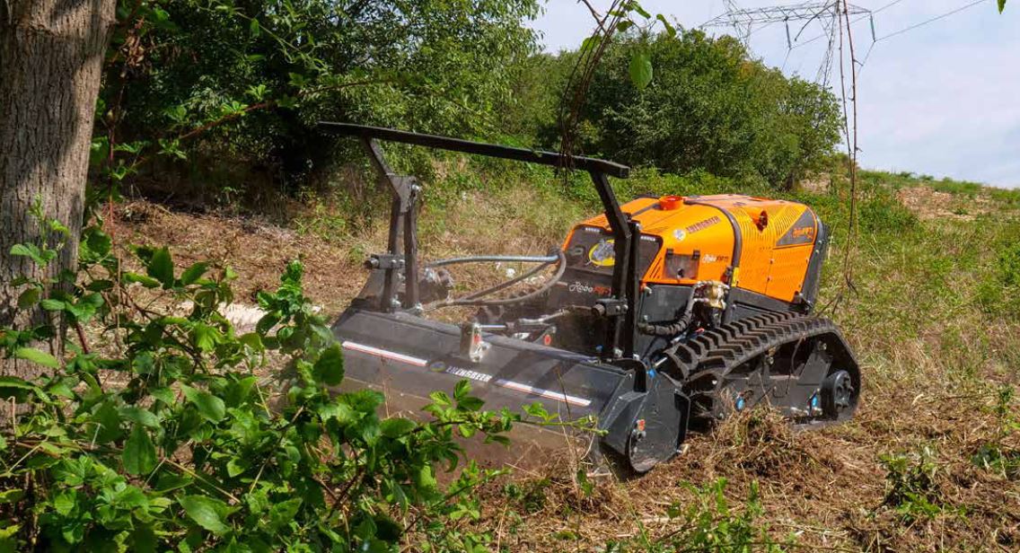 Energreen RoboFIFTI RS 50 hp Remote-Controlled Tool-Carrier Machine